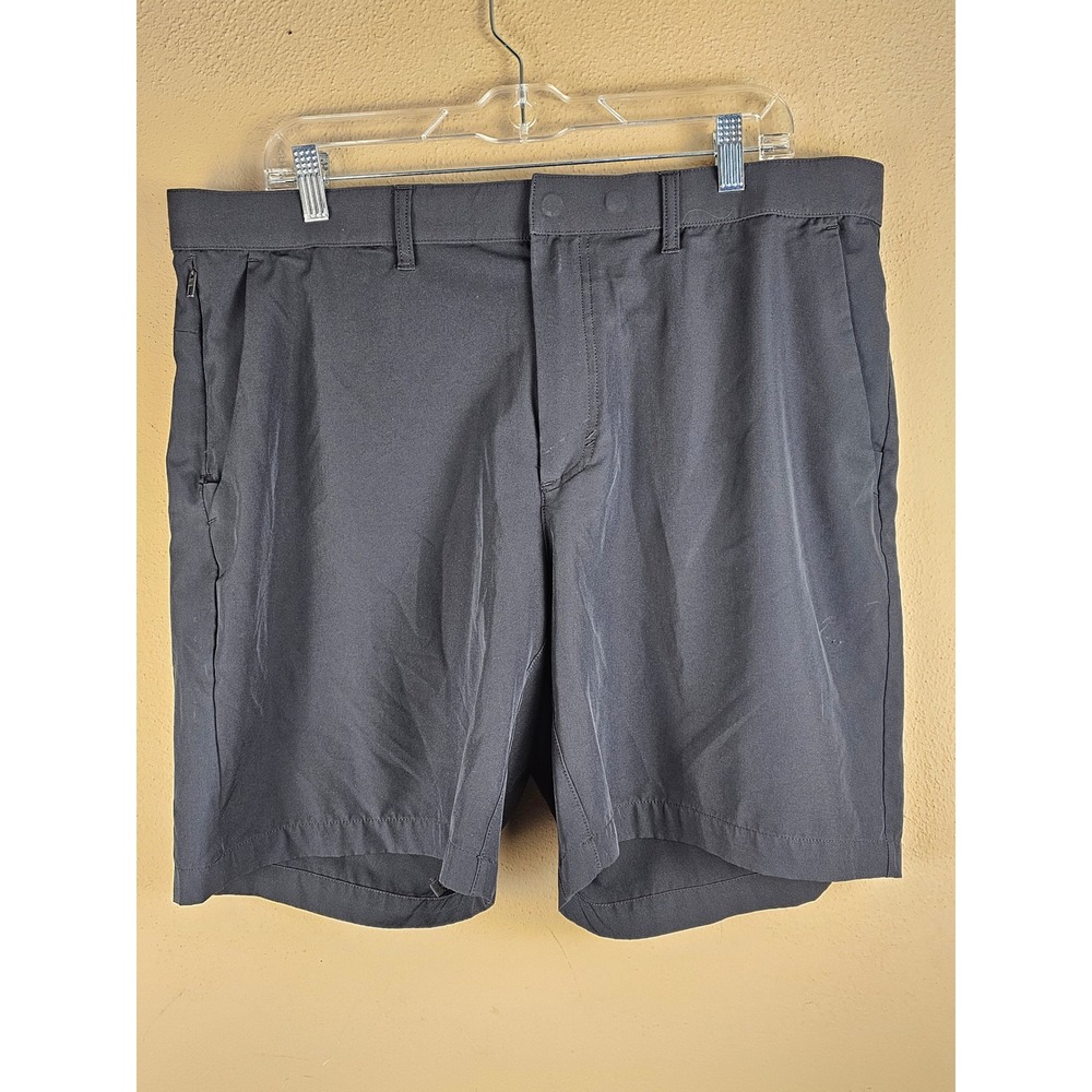 Fabletics Mens Black Performance Golf Shorts 38